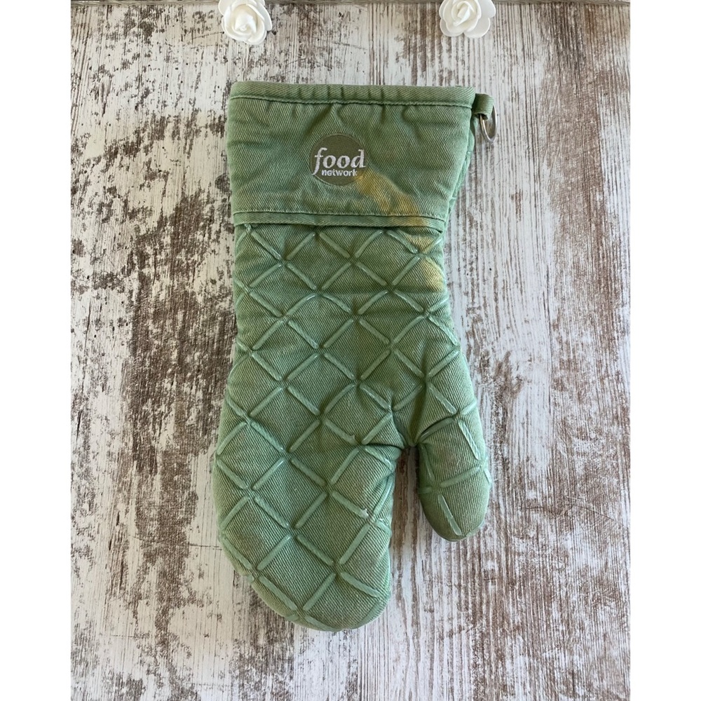 Food Network oven mitt